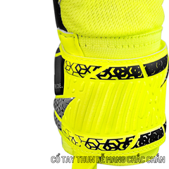 [Giá Tầm Trung] Găng Tay Thủ Môn Reusch Attrakt Silver 5570215 2025