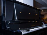  Piano Upright YAMAHA YUA 