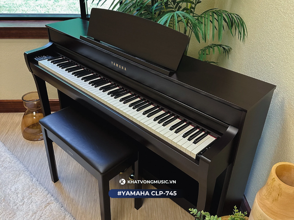 Yamaha U3