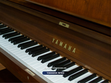 Piano Upright YAMAHA W102 màu gỗ phong cách cổ điển 