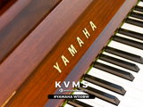  Piano Upright YAMAHA W110 BM 