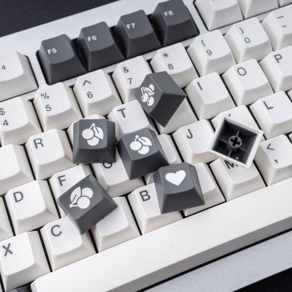 Keycap ePBT Grey On White