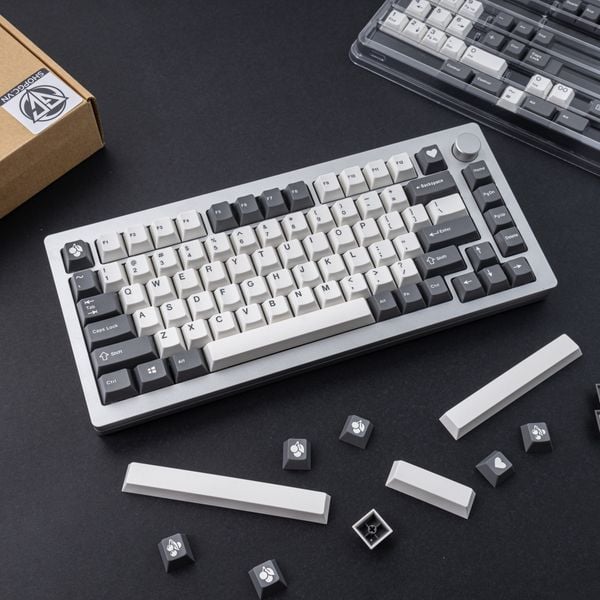 Keycap ePBT Grey On White