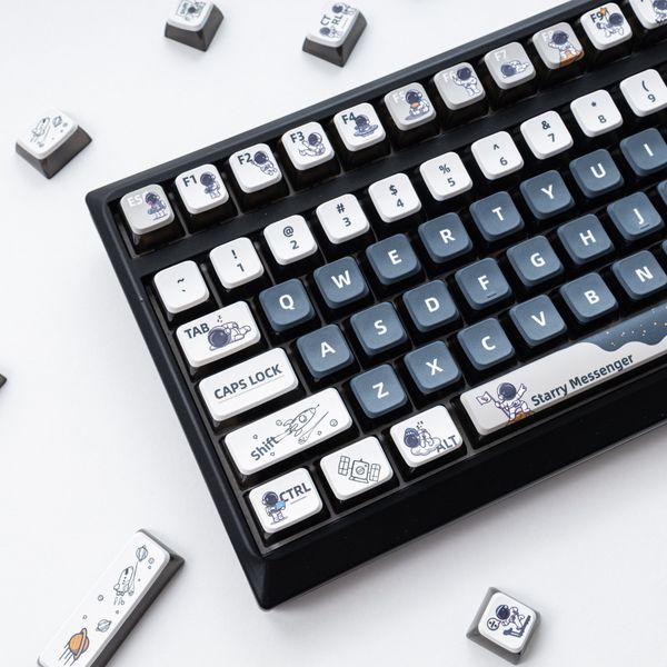 Keycap Astronaut xuyên led