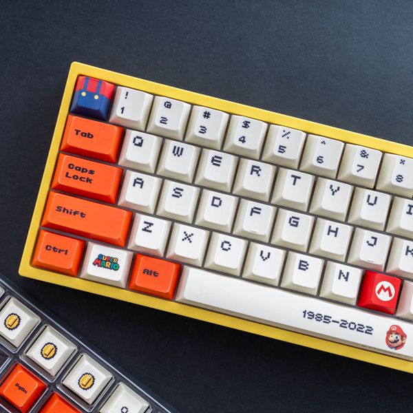 Keycap Mario