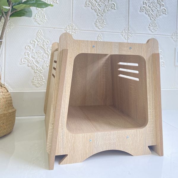 Nhà Cho Chó Mèo Nhỏ Gọn, Có Lỗ Thông Khí  P07 - IGA - GP208.03