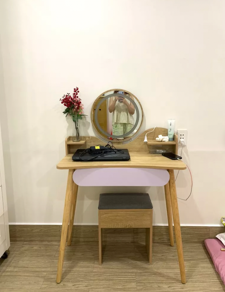 Bàn Trang Điểm Phong Cách Có Gương, Ngăn Tủ Tiện Lợi IGA - GP196