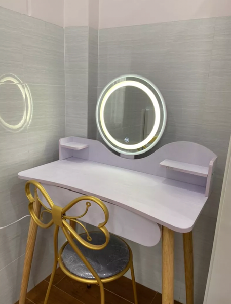 Bàn Trang Điểm Phong Cách Có Gương, Ngăn Tủ Tiện Lợi IGA - GP196