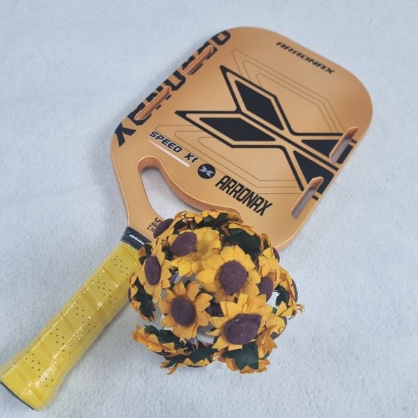 Vợt pickleball Arronax Speed X1 vàng họa tiết đen - Nội thất IGA - PK03.2
