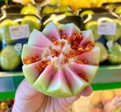 Ổi ruột đỏ