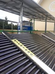 Máy Nước Nóng Năng Lượng Mặt Trời RICHTONG - 1000L - Dàn công nghiệp