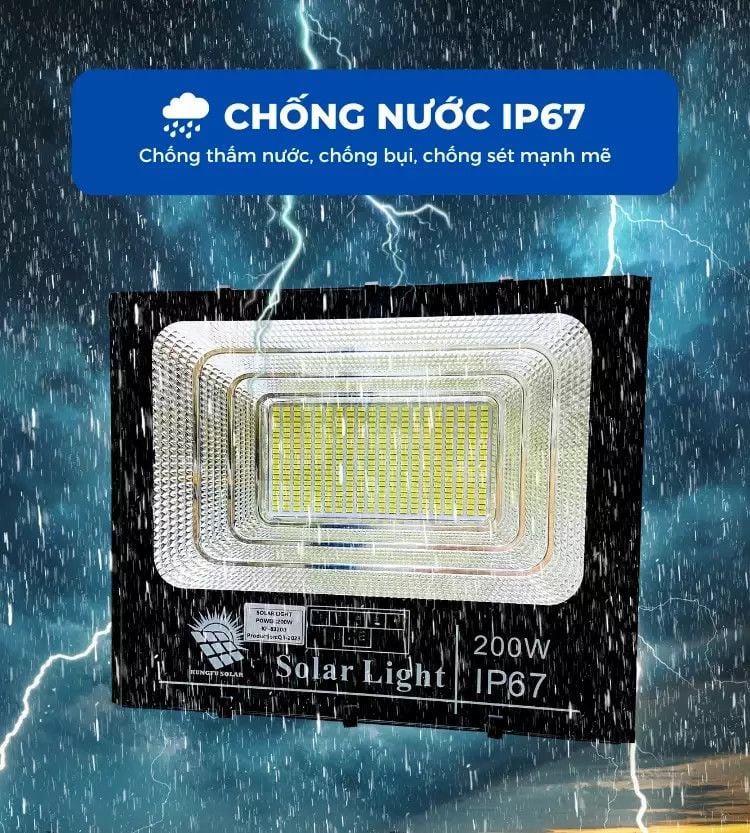 Đèn Năng Lượng Mặt Trời 200W IP67, Sáng 12 Giờ Liên Tục