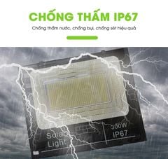 Đèn pha năng lượng mặt trời 300W