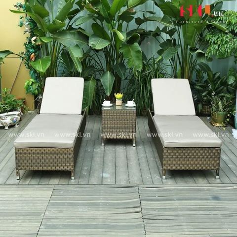 GIƯỜNG TẮM NẮNG HỒ BƠI