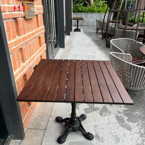  Bàn Ăn Ngoài Trời Mặt Gỗ SKT48 