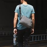  Túi đeo chéo Tomtoc Crossbody iPad 11 inch 