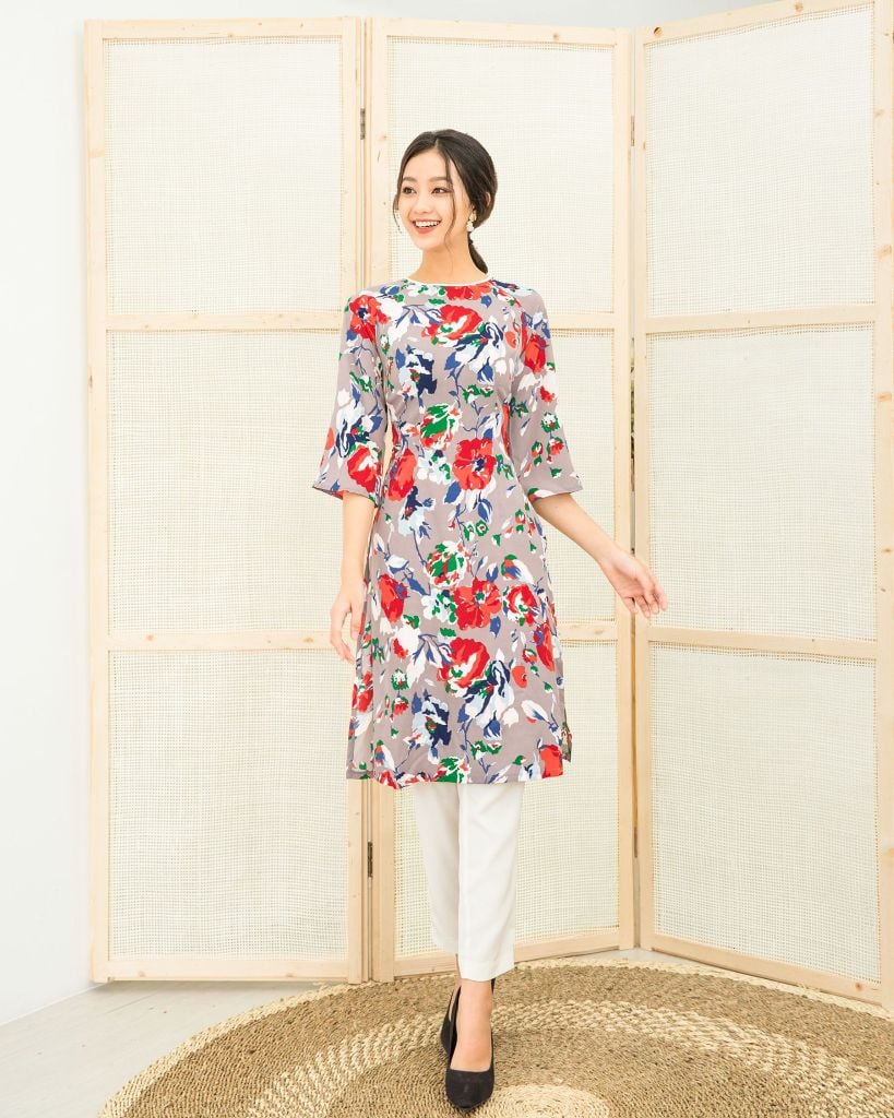 Bộ Mentosa Áo Dài Bông Tay Lở Cổ Tròn + Quần Tây Trắng - D2012100119