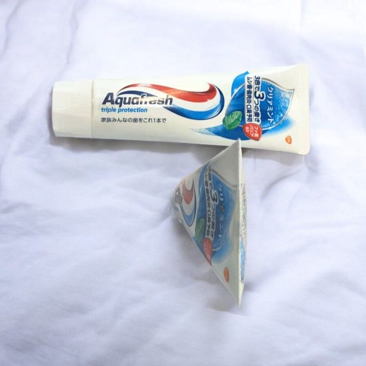 Tuýp Kem Đánh Răng Aquafresh 140g 2 Mùi-TDAQ240824