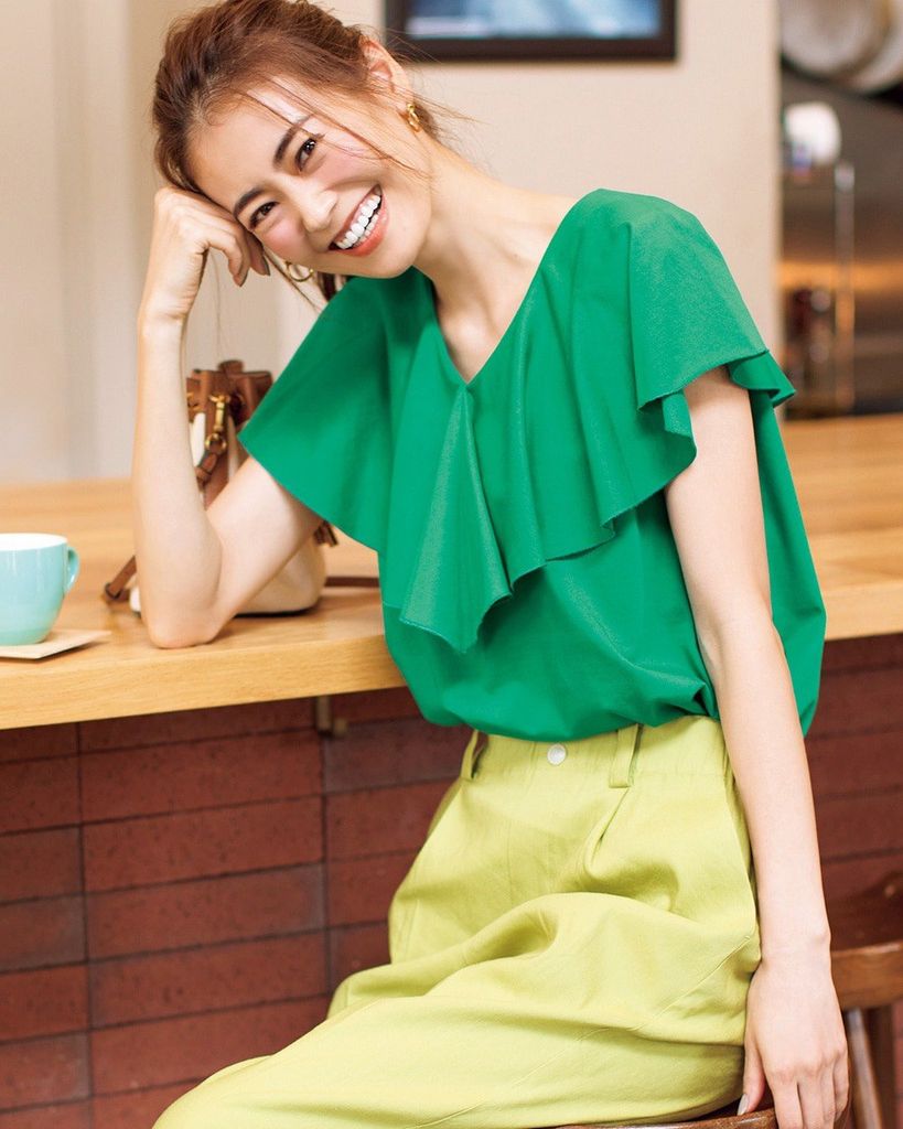 Áo Xuất Nhật Vnxk Cổ V Bèo-TPSRFAV022