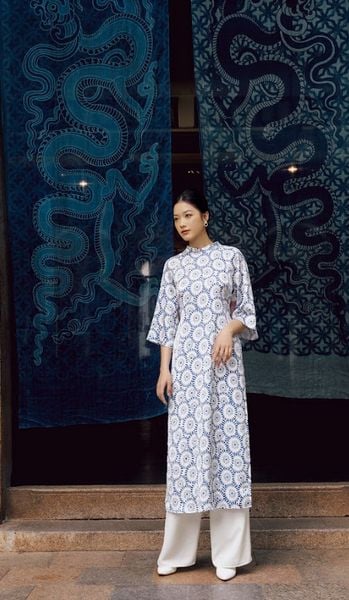  Áo Dài Cách Tân Katosa Giọt Nước-ADAT15010GN 