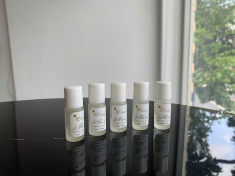  Tinh dầu LE + Pure (hàng mẫu không bán) 