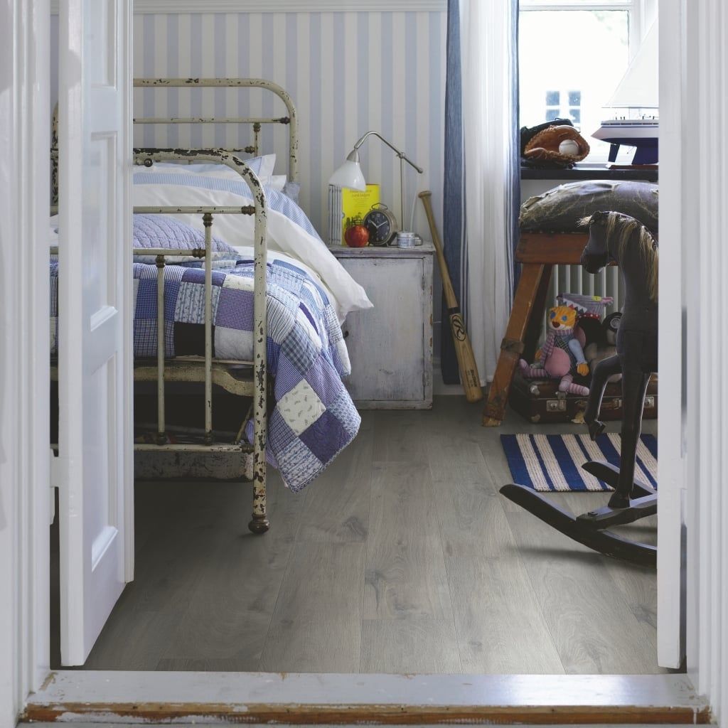 Sàn gỗ Laminate Pergo Urban Grey Oak - L0331-03368
