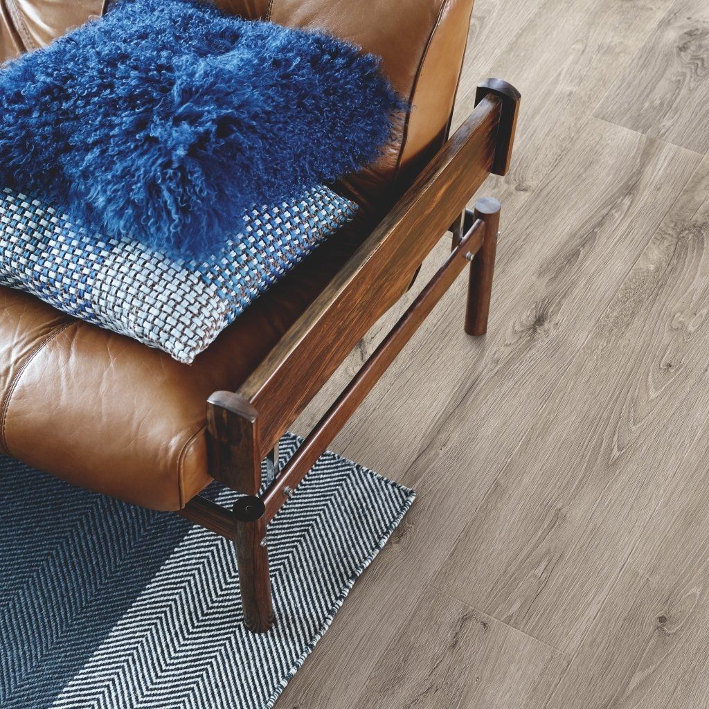 Sàn gỗ Laminate Pergo Grey Barnhouse Oak - L0339-04303