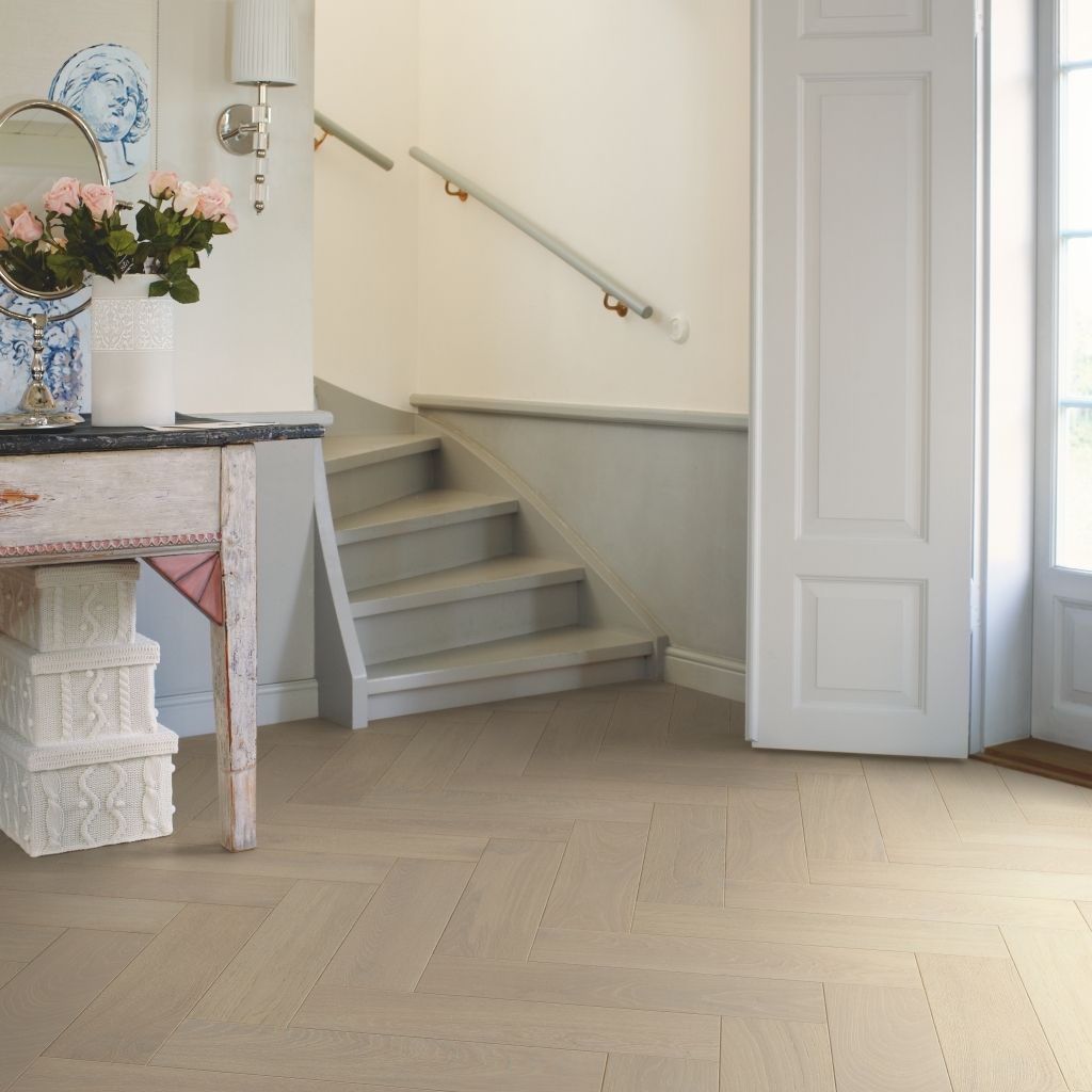 Sàn gỗ tự nhiên Pergo Cloudy Grey Oak, Herringbone - W4267-04853
