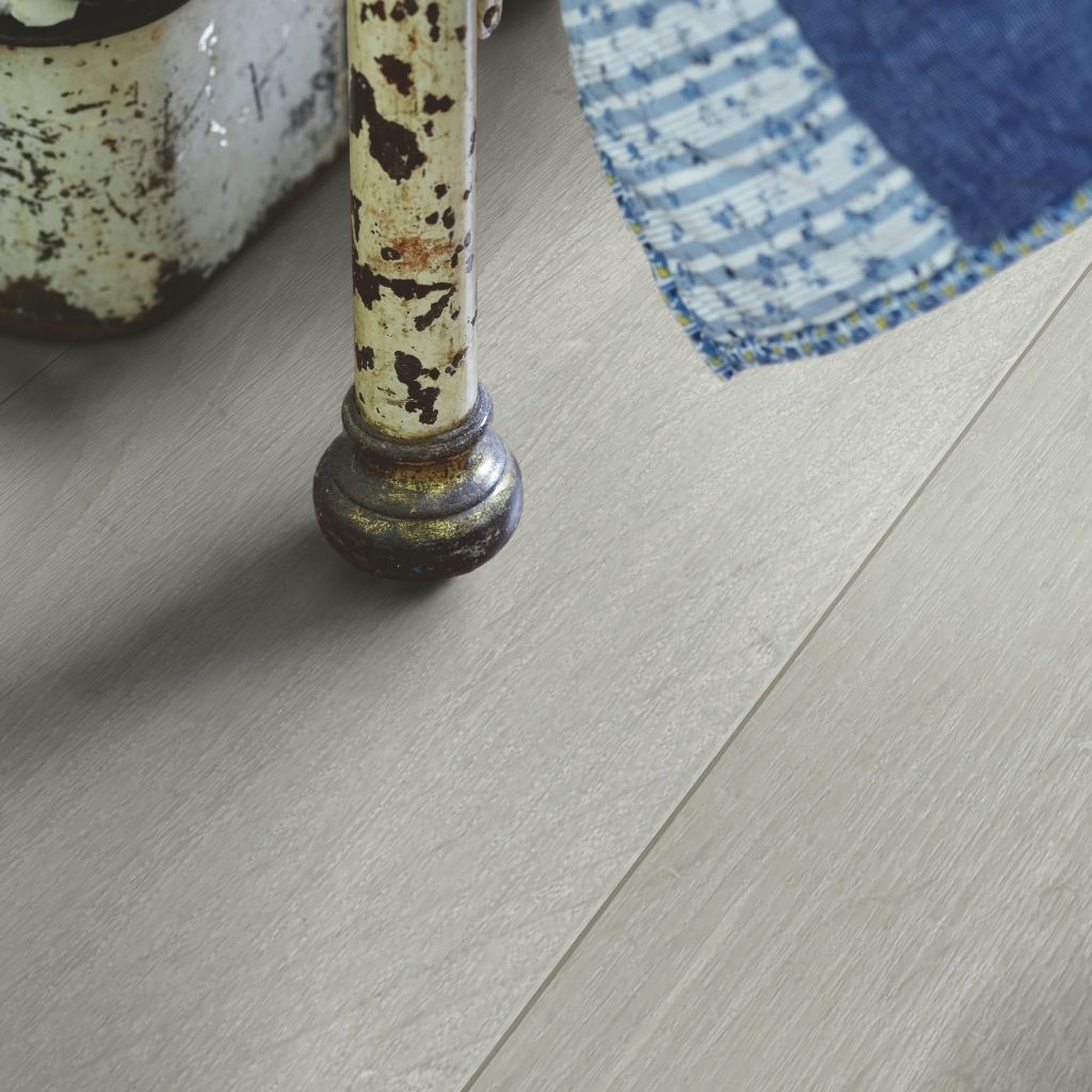 Sàn gỗ Laminate Pergo Limed Grey Oak - L0331-03367
