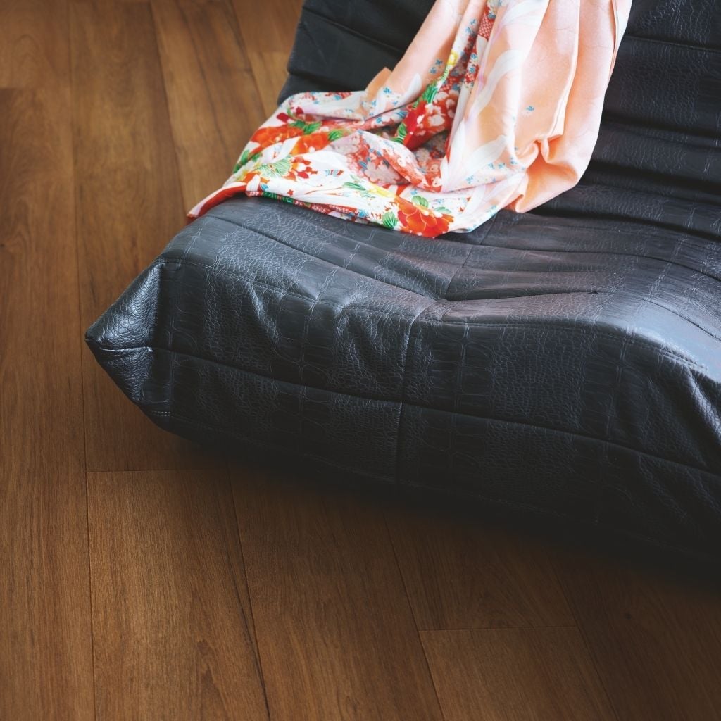 Sàn gỗ Laminate Pergo Red Clay Teak - L0346-05021