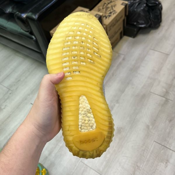 YEEZY 350 V2 STATIC REFLECTIVE - 36.5