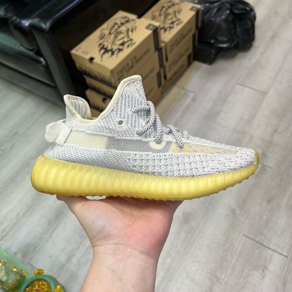 YEEZY 350 V2 STATIC REFLECTIVE - 36.5