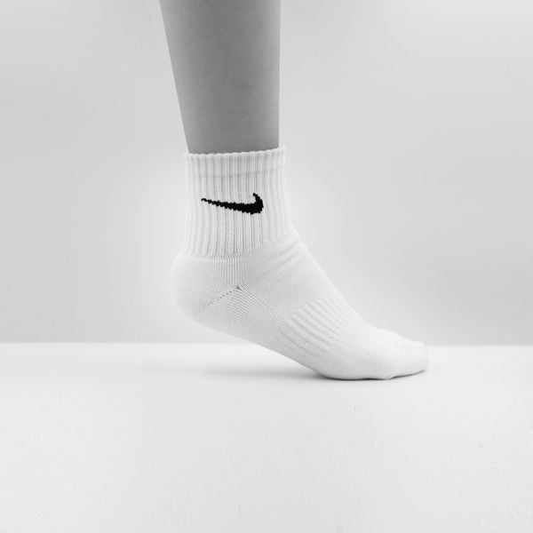 Vớ Nike Vừa