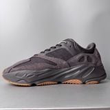 YEEZY 700 UTILITY BLACK - FV5304 - 44.5