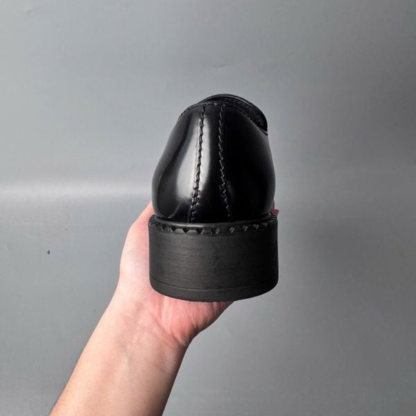 PRADA LOAFER - 6.5