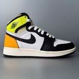 JORDAN 1 RETRO HI VOLT GOLD - 575441 118 - 38