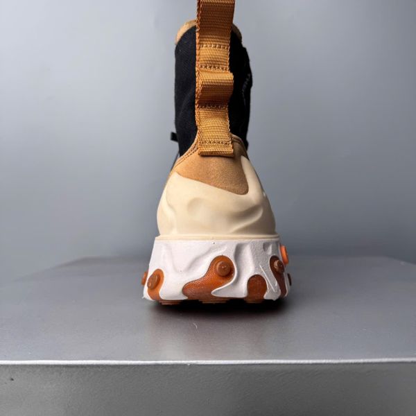 REACT IANGA 10TH COLLECTION - AV5555 001 - 44