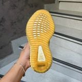 YEEZY 350 V2 BUTTER - F36980 - 37