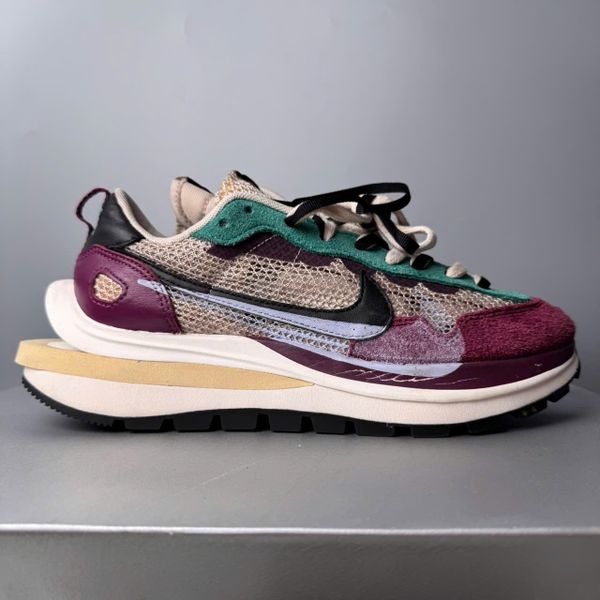 SACAI X VAPORWAFFLE SP VILLAIN RED - DD3035 200 - 41