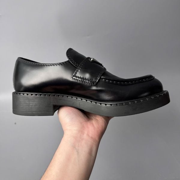 PRADA LOAFER - 6.5