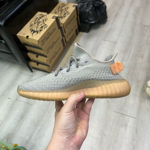 YEEZY 350 V2 TRFRM - EG7492 - 36.5