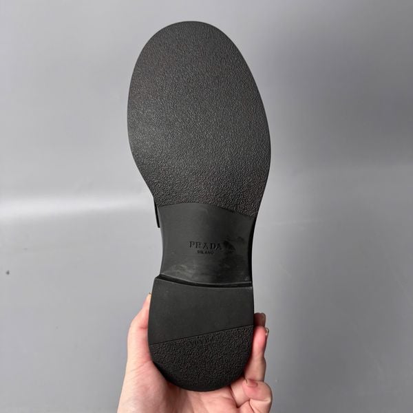 PRADA LOAFER - 6.5