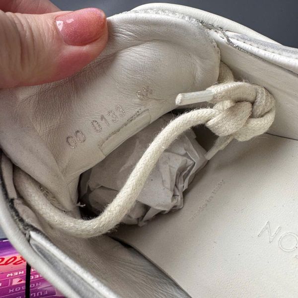 LOUIS VUITTON SNEAKER - 6.5