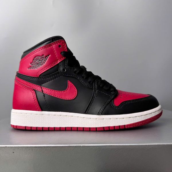 JORDAN 1 RETRO HI PATENT BRED CUSTOM - 575441 063 - 36