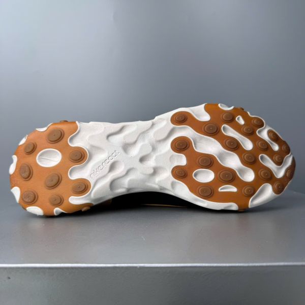 REACT IANGA 10TH COLLECTION - AV5555 001 - 44