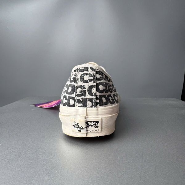 VANS CDG AUTHENTIC - 37