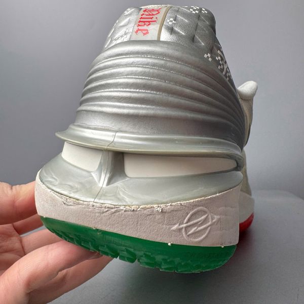 ZOOM GT CUT 2 CHRISTMAS - DJ6013 008 - 45