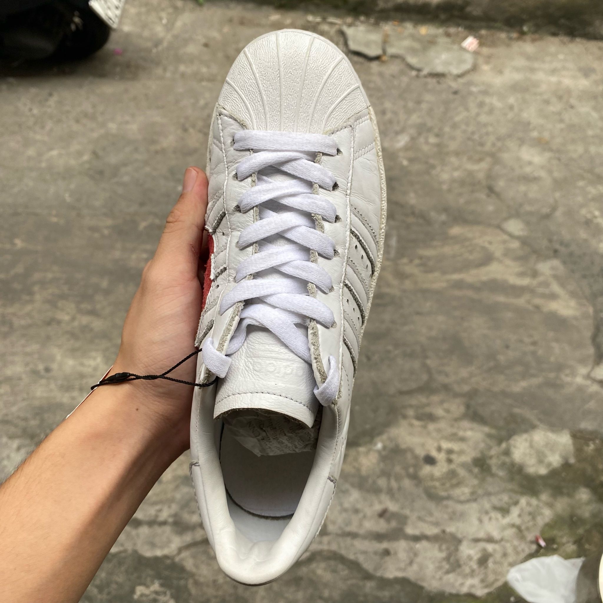 superstar 80s half heart