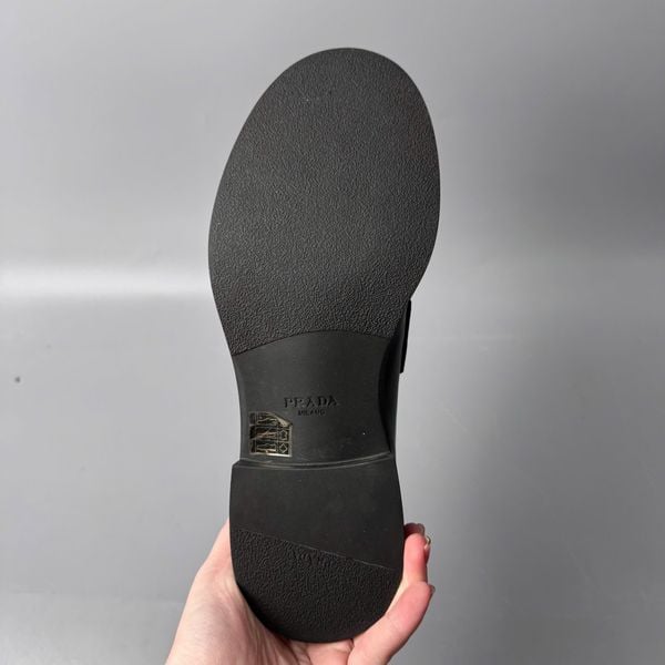 PRADA LOAFER - 6.5