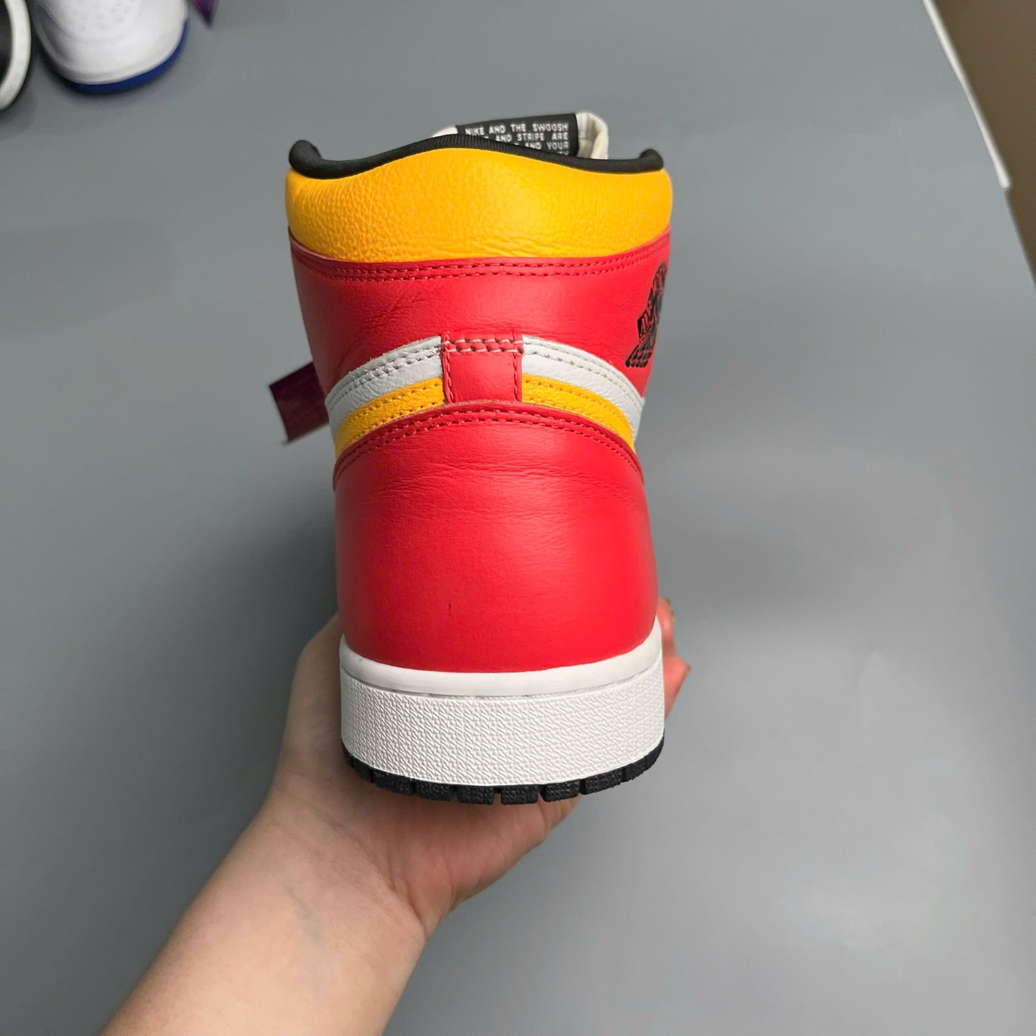 JORDAN 1 HIGH OG LIGHT FUSHION RED 555088 603 48.5